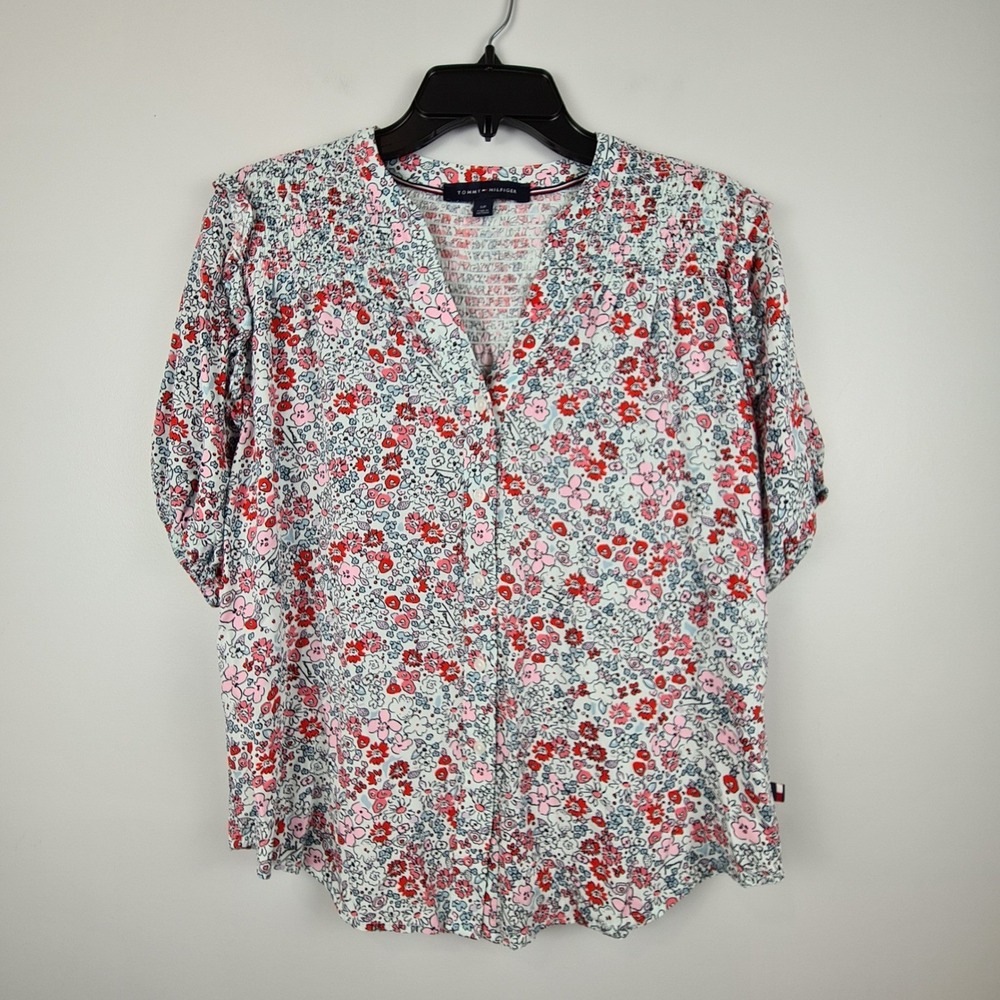 Tommy Hilfiger Womens Small Floral‎ Smocked V-Neck Button Front Blouse Yoke Top